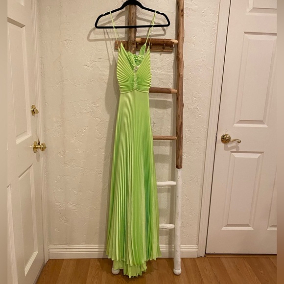A.L.C. Aries Dress in Green Kick in Size 10 - Picture 4 of 10